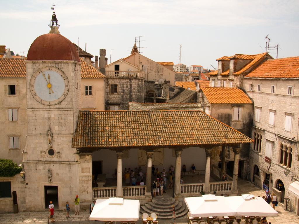 Apartment Fabijanko Oldtown Trogir Exterior foto